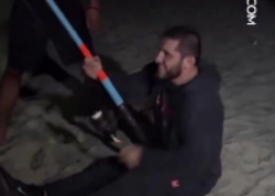 Məşhur UFC çempionu İslam Maxaçev tilovla köpək balığı tutub <span class="color_red">(Video)</span>