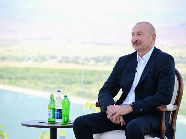 İlham Əliyev: Qarabağda və Şərqi Zəngəzurda yeni idarəetmə sisteminin üstünlüklərini gördük