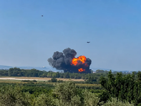 Türkiyədə F-16 qırıcısı qəzaya uğradı - Pilot sağ qalıb