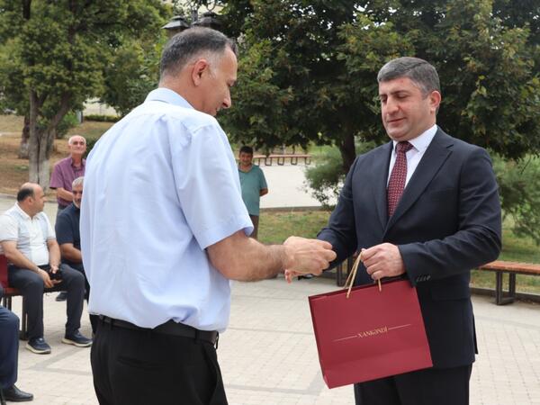 Növbəti köç karvanı Xankəndiyə çatıb, ailələrə evlərin açarları təqdim olunub - <span class="color_red">Yenilənib - Foto</span>