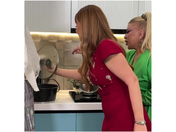 Əməkdar artistin dəbdəbəli mənzilindən görüntülər: Köməkçiləri var - <span class="color_red">(Video)</span>