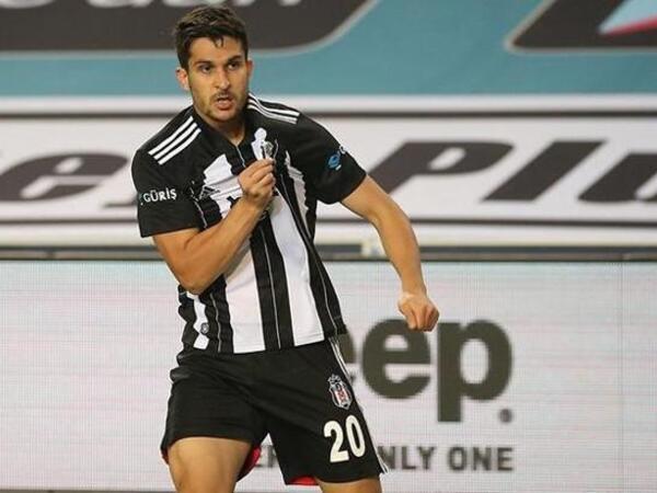 Beşiktaşdan Necip Uysala vida