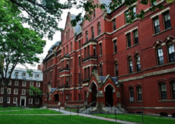 Harvard və Kembrici seçən azərbaycanlılar oxusun - Universitetlərində böhran