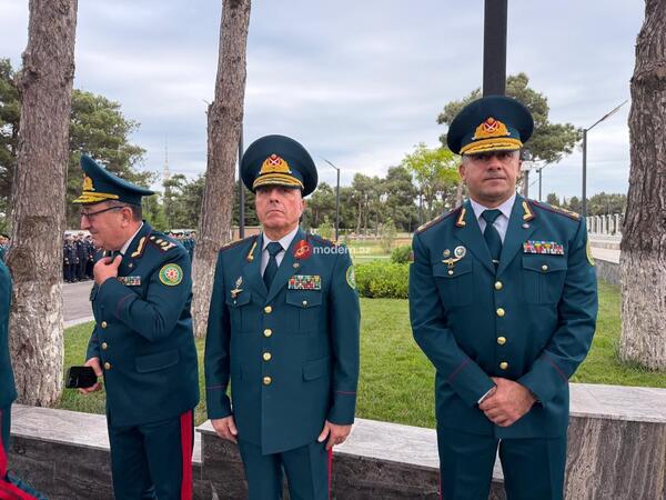 Abbasəli Novruzov dəfn edildi - Generallar dəfn mərasimində - <span class="color_red">(Foto)</span>