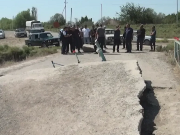Sabirabadda sakinlərin yolu bağlandı – Uçan körpü ilə bağlı YENİ AÇIQLAMA
