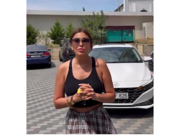 Ülviyyə Namazova tələbə olan qızına 50 min manatlıq maşın hədiyyə etdi – <span class="color_red">(Video)</span>