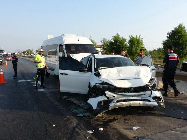 Türkiyədə 6 avtomobil toqquşdu - Çox sayda yaralı var - <span class="color_red">(Foto)</span>