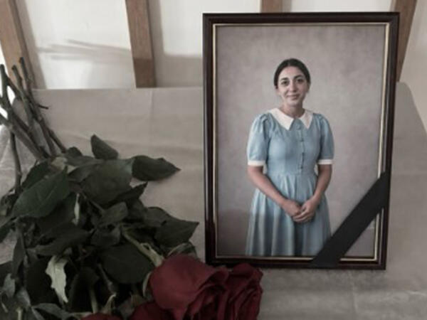 Doğuşdan sonra 20 gün komada olan qadın vəfat etdi