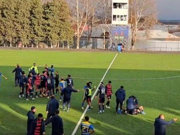Türkiyədə “Səbail”in oyununda kütləvi dava - <span class="color_red">(Video)</span>