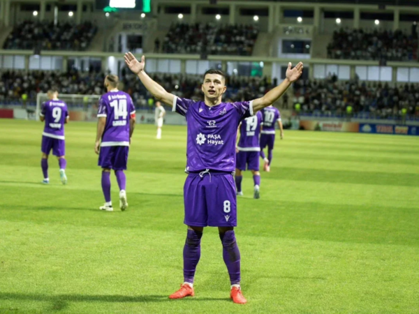 Özünə xəsarət yetirən futbolçuya AFFA-dan ağır cəza