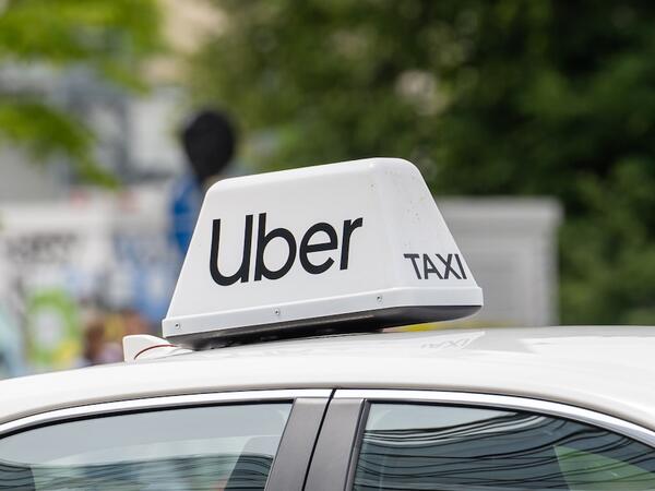 Uber Niderlandda 825 milyon avro cərimələndi