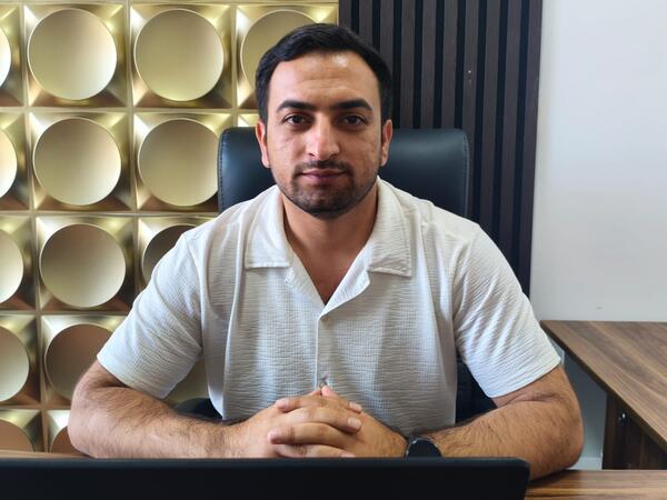 Xaricdə təhsil adı altında dələduzluq halları artır: nələrə diqqət edilməlidir?