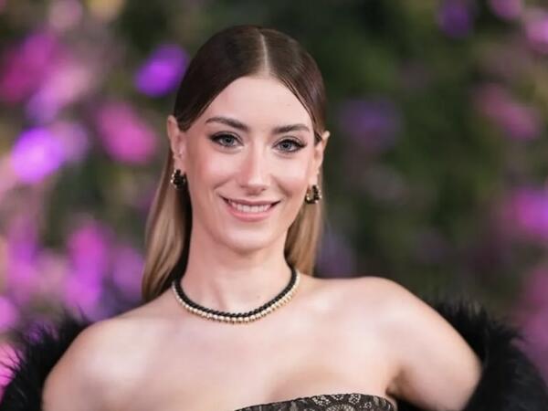 Hazal Kaya “Uzak şehir” serialından imtina etdi