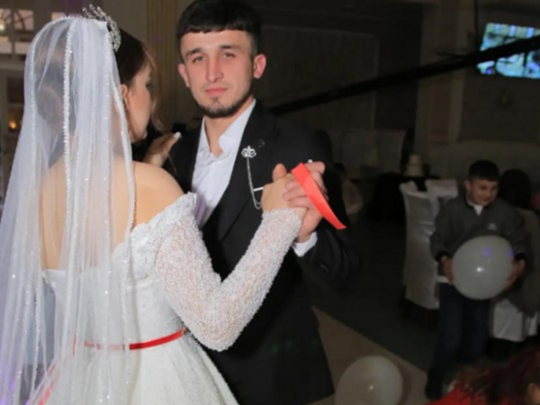 Faciəvi şəkildə ölən Əfqan 6 ay əvvəl evlənibmiş <span class="color_red">(Foto)</span>