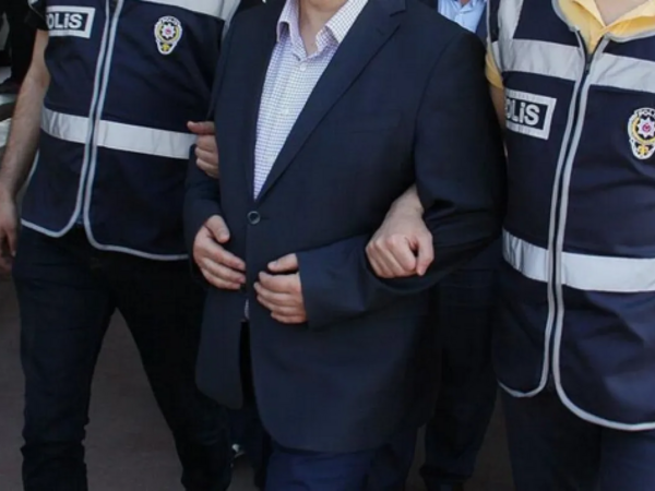 Aldadıcı başlığa görə jurnalistlər saxlanıldı - <span class="color_red">(Foto)</span>