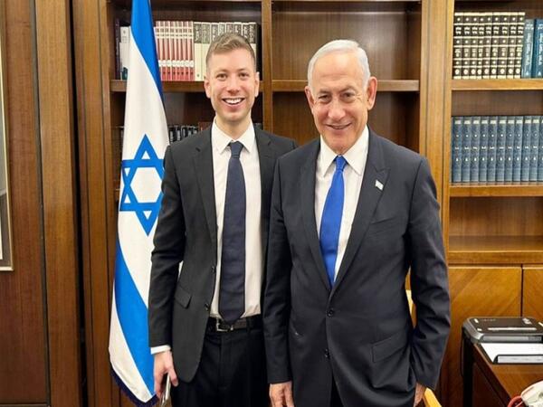 Netanyahunun oğlu ABŞ-dən təcili təxliyə edildi