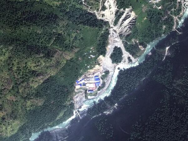 Nepaldakı fəlakətin əsl səbəbi üzə çıxdı: Peyk görüntüləri - <span class="color_red">(Foto)</span>