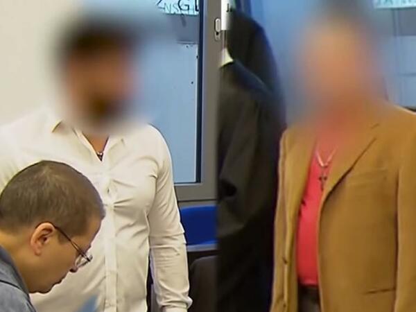 Almaniyada maaşını ala bilməyən azərbaycanlı müdirini qaçırmaq istədi - <span class="color_red">(Video)</span>