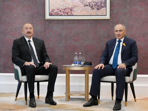 Bişkekdə Prezident İlham Əliyevin Ermənistanın Baş naziri ilə görüşü keçirilir - <span class="color_red">(Foto)</span>