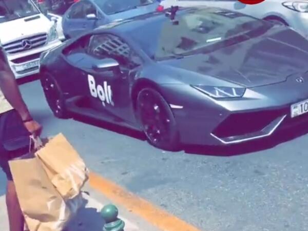 Bakıda sərnişin taksi sifariş etdi: “Lamborghini” gəldi - <span class="color_red">(Video)</span>