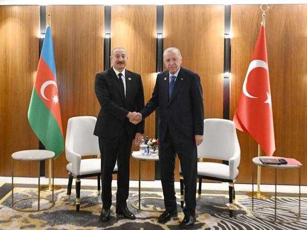 Bişkekdə Prezident İlham Əliyevin Rəcəb Tayyib Ərdoğanla görüşü olub - (Foto)