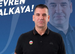 Azərbaycan millisinin baş məşqçisi vəzifəsindən ayrıldı