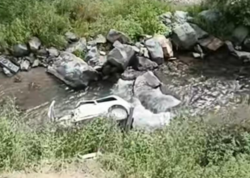 Kəlbəcərdə avtomobil çaya düşüb, sürücü xəsarət alıb - <span class="color_red">(Foto)</span>