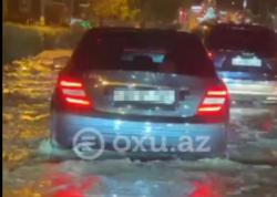 Bakı yolları iflic vəziyyətdə - <span class="color_red">(Video)</span>