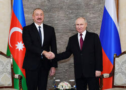 Vladimir Putin Prezident İlham Əliyevə zəng edib