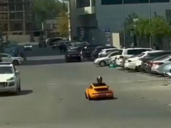 Bakıda oyuncaq maşınla yola çıxan tutuldu - <span class="color_red">(Video)</span>
