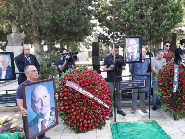 Aleksandr Şarovski dəfn edildi - <span class="color_red">(Yenilənib)</span>