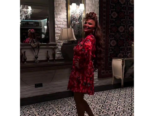 Əməkdar artist görünüşündə dəyişiklik etdi - <span class="color_red">(Video)</span>