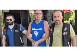 Türk bayrağına tüpürən turistə bu cəza veriləcək