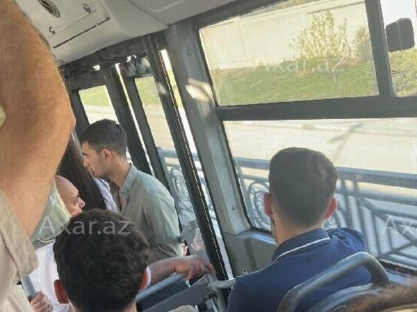 M7 ekspres avtobusunda təhlükəli vəziyyət - <span class="color_red">(Video)</span>