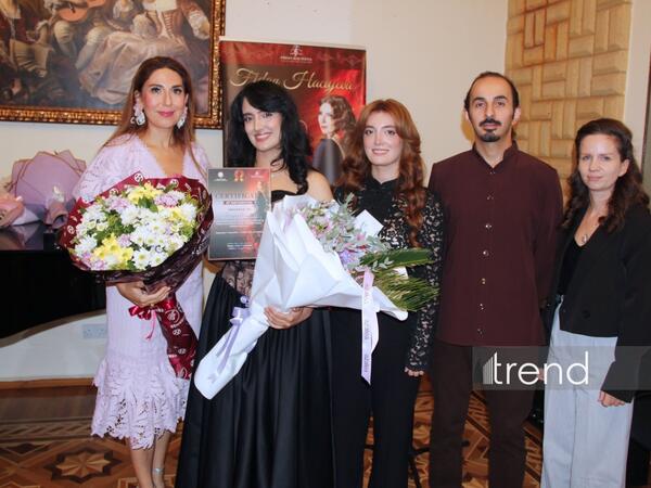 Röya Əliyevanın üçqat istedadı Fidan Hacıyevanın III Beynəlxalq Opera Festivalı çərçivəsində təqdim olunub – <span class="color_red">(Foto)</span>