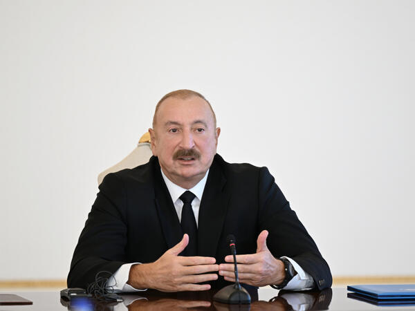 Prezident İlham Əliyev: Dünyada və xüsusilə müsəlman aləmində baş verən bəzi hadisələr hamımızı narahat edir