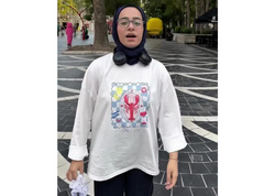 Türkiyəli bloqer Bakının təmizliyini belə yoxladı – <span class="color_red">(Video)</span>