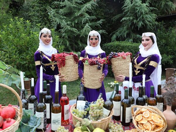 Şamaxıda Üzüm və Şərab Festivalının açılış mərasimi keçirilib - <span class="color_red">(Foto)</span>