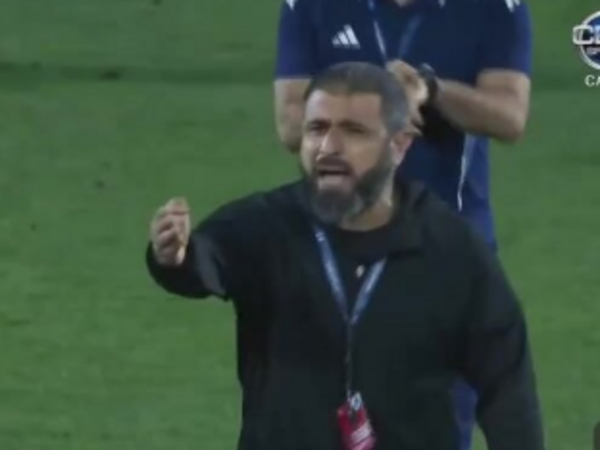 Rəşad Sadıqovla hakim arasında gərginlik - <span class="color_red">(Video)</span>