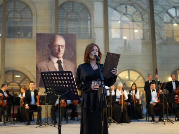 Milli Musiqi Günü münasibətilə Gəncə Dövlət Filarmoniyasında konsert proqramı keçirilib <span class="color_red">(Foto)</span>