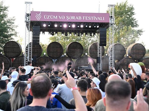 Meysəridə festival axşamı: səhnədə sevilən ifaçılar - <span class="color_red">(Video/Foto)</span>
