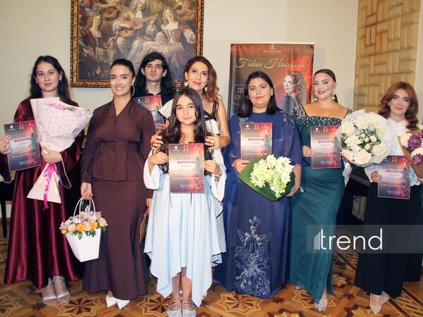Gənc istedadlar Fidan Hacıyevanın Beynəlxalq Opera Festivalının əhəmiyyətindən danışıblar - <span class="color_red">(Foto)</span>