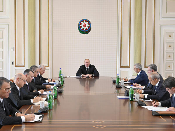 Prezident İlham Əliyevin sədrliyi ilə dağ-mədən və metallurgiya sənayesinin inkişafına dair Dövlət Proqramına həsr olunmuş müşavirə keçirilib - (Foto)