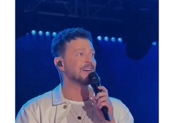 Murat Boz “Allah belanı versin" deyib, mikrafona tüpürdü - <span class="color_red">(Video)</span>