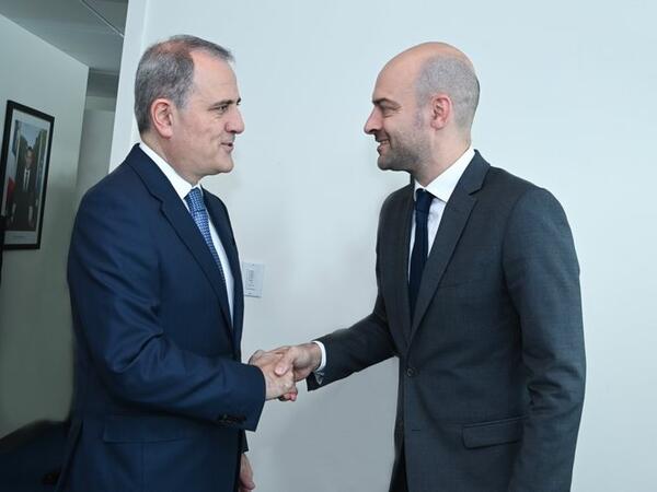 Azərbaycan və Fransanın XİN başçıları görüşüb