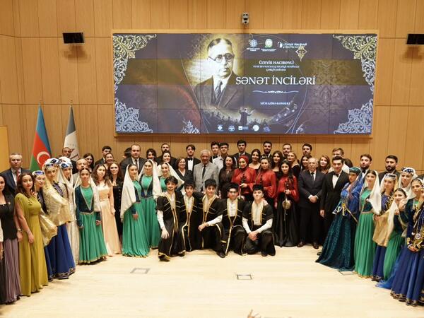 “Sənət inciləri” layihəsi üzrə ADA Universitetində mühazirə-konsert keçirilib - <span class="color_red">(Foto)</span>