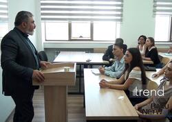 “Zərərli xarici təsirlərə və saxta xəbərlərə qarşı sayıqlığın artırılmasına dəstək” layihəsi çərçivəsində BDU tələbələri ilə görüş keçirilib - <span class="color_red">(Video/Foto)</span>