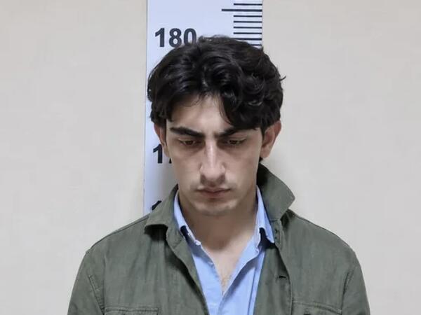 Tanınmış şəxslərlə fotosunu montajlayıb fırıldaqçılıq edən şəxs saxlanıldı