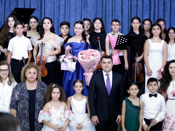 Dövlət Uşaq Filarmoniyasında Üzeyir Hacıbəyli XVIII Beynəlxalq Musiqi Festivalı çərçivəsində növbəti konsert proqramı keçirilib - <span class="color_red">(Foto)</span>