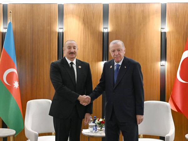 Rəcəb Tayyib Ərdoğan İlham Əliyevə zəng edib